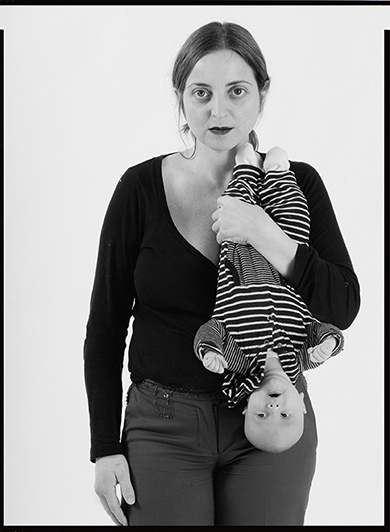 Nicola y su hijo Aquiles, seg&uacute;n Richard Avedon